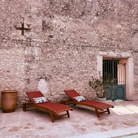 Le Patio Bleu 3*