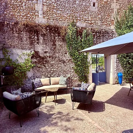 Le Patio Bleu Gasthof Saint-Romain (Charente)