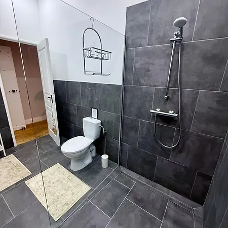 Le Patio Bleu Gasthof Saint-Romain (Charente)