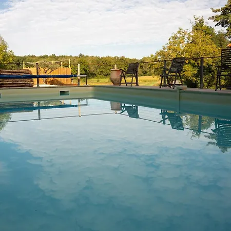 Le Patio Bleu Gasthof Saint-Romain (Charente)