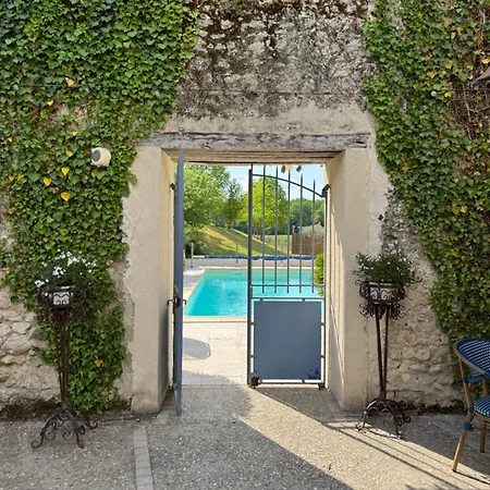 Vendégház Le Patio Bleu 3*